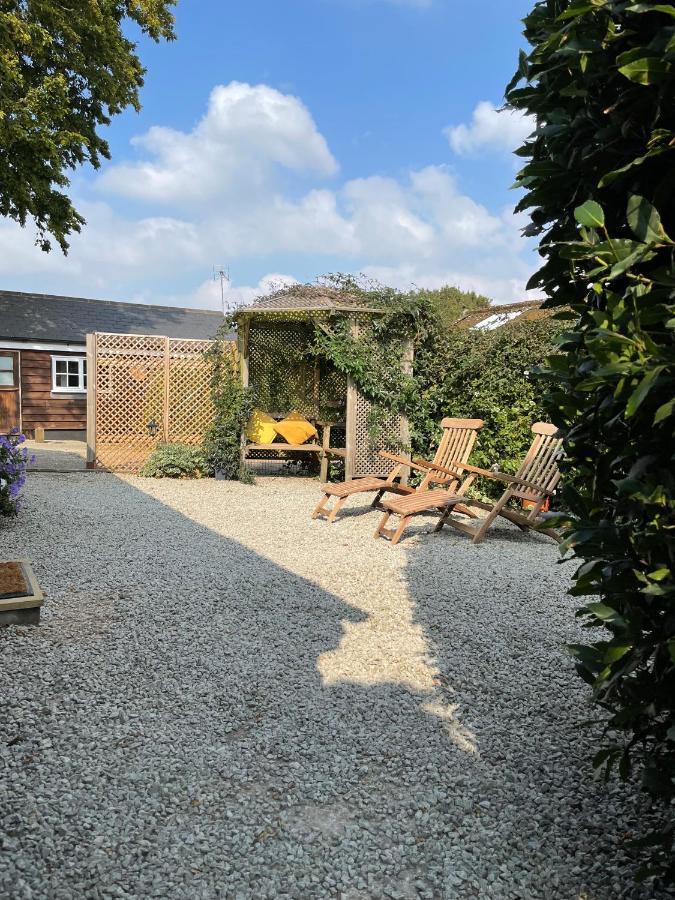 Holmdale Holiday Cottages ライ エクステリア 写真