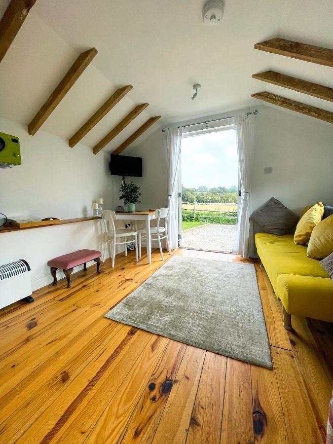 Holmdale Holiday Cottages ライ エクステリア 写真